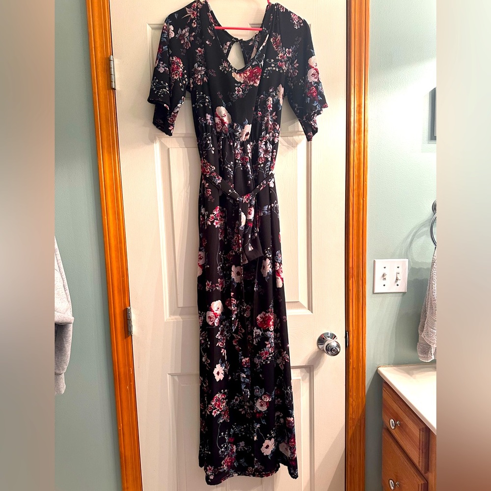Like new romper with built in shorts